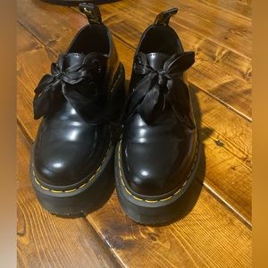 Dr Martens women’s size 7 platforms